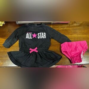 Infant Girl Converse 2 Piece Set Size 3M